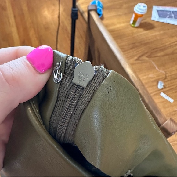 Vero Moda | Brown Faux Leather Faux Wrap Look Mini Skirt Size Large - Picture 6 of 6